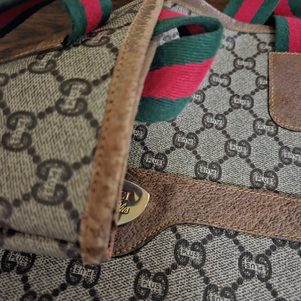 🖤Vintage Gucci Plus Tote with Change Purse - Picture 2 of 12